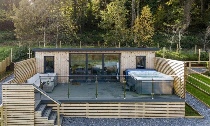 Llangennith Apartment | The Langland Bay Lookout - 1 Bed Cabin - Landimore