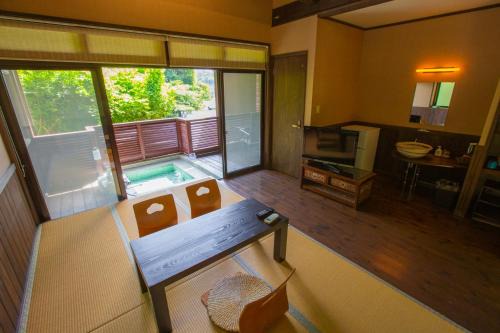 Shimoda Hotel | The Lighthouse Seaside Inn