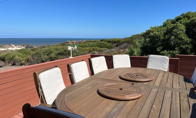 Waterhouse House | The Lighthouse - WIFI Available for Easter