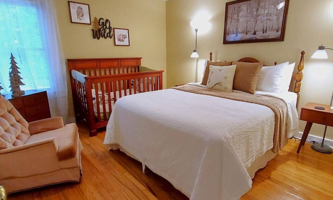 Chestertown House | The Lily Pad at Loon Lake near Gore Mountain