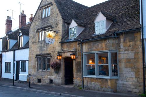 Winchcombe Hotel | The Lion Inn