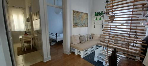 Alfama Apartment | The Lisbon Nest