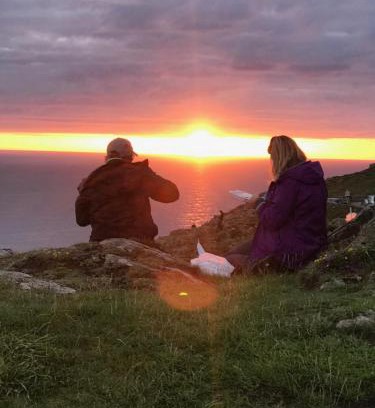Holyhead Bed & Breakfast | The Little Garden Hideaway with Stunning Sea Views and Garden