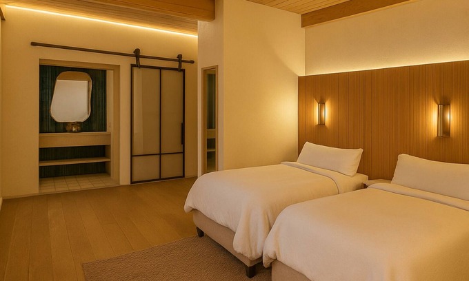 Tarpon Springs Hotel | The Livery Guesthouse
