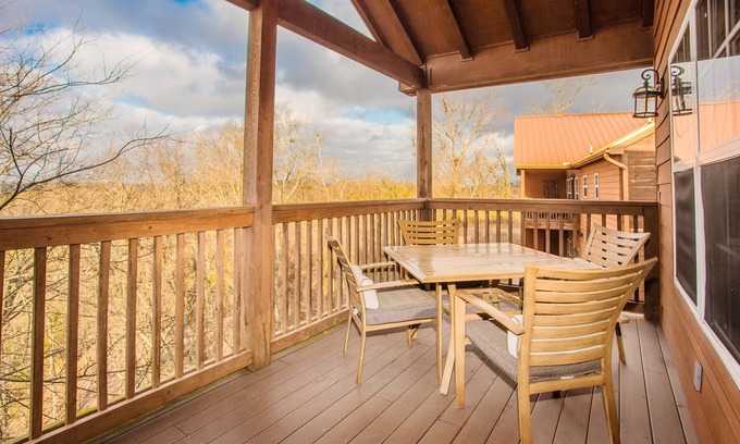 Pigeon Forge Apartment | The Lodges at the Great Smoky Mountains