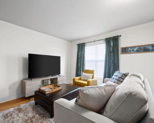 Clarksville House | The Lofts of Downtown (540 N 2nd St, #210)