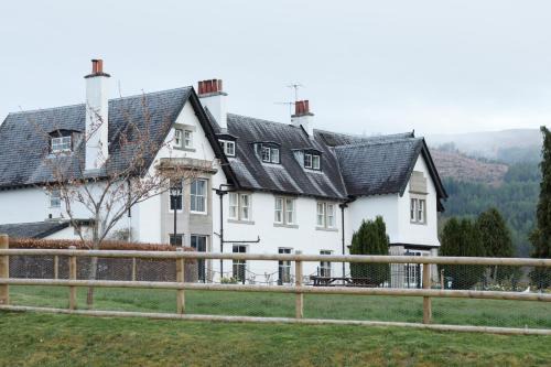 Fort Augustus House | The Lovat, Loch Ness