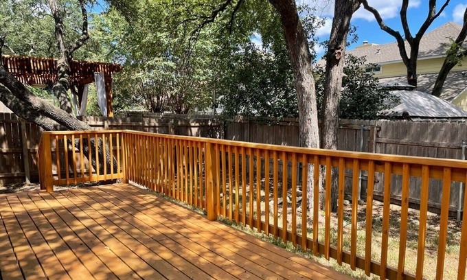 Milwood House | The Lovely. Perfect Home for ATX Familia Getaways