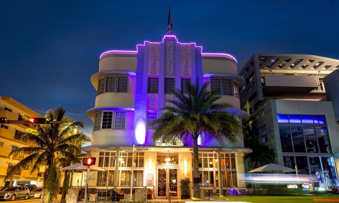 South Beach Hotel | The Marlin Hotel