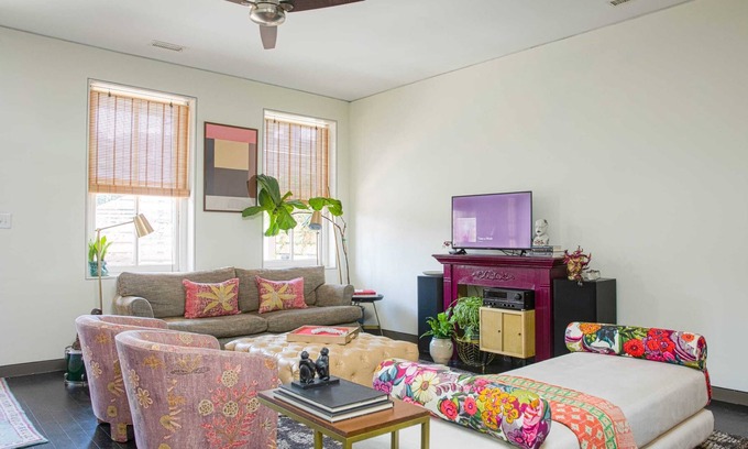 Fan District Apartment | The Mettā Hotspot: All for One & One For All!