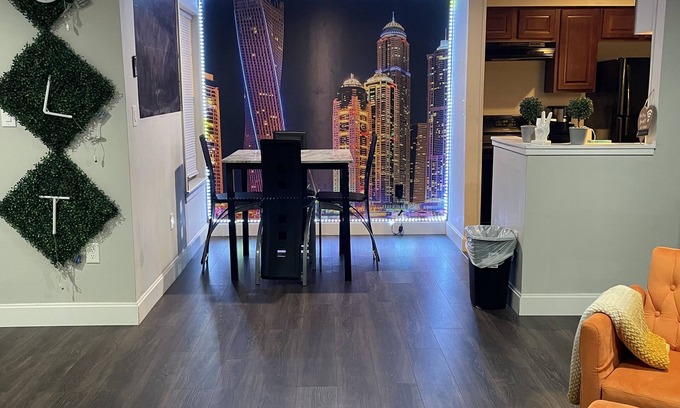 Marlwood Acre Condo | The Modern Hidden Gem 2BR 1bath with Balcony