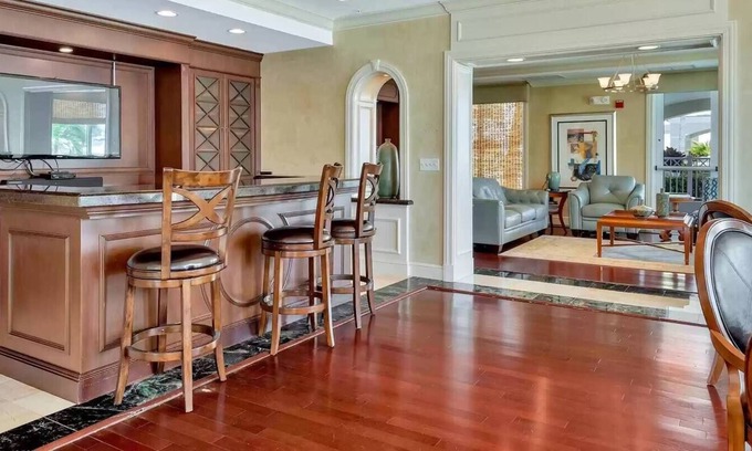East Ocean Ave House | The Moorings at Lantana Waterfront Family Getaway