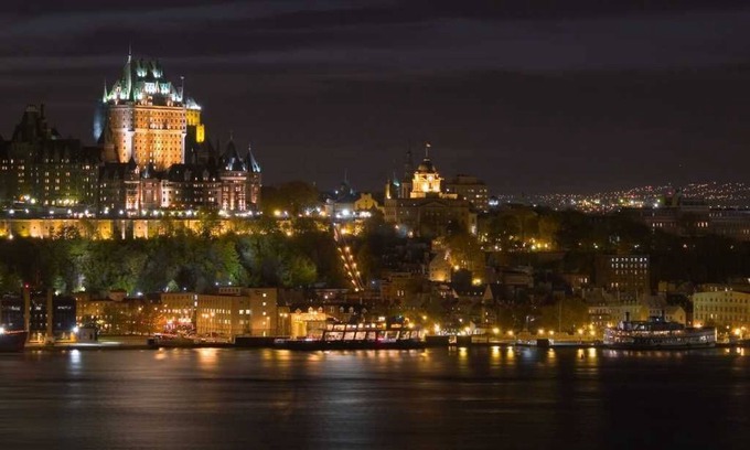 Desjardins Apartment | The Most Beautiful View Of Quebec from your private terrace!