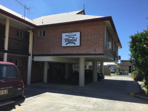 Mullumbimby Hotel | The Mullum Motel