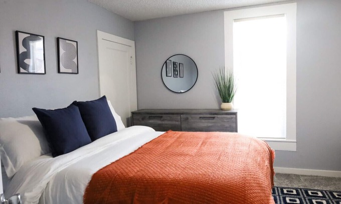 Altamont House | The Nest On Main - Near City Center