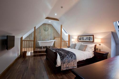 Cerne Abbas Hotel | The New Inn