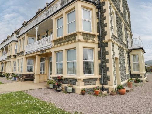 Tywyn Apartment | The Nook