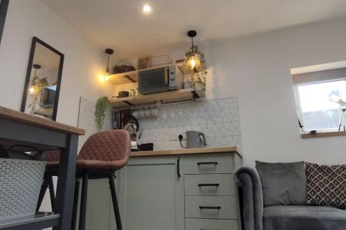 Taunton House | The Nook: Self Contained Annex
