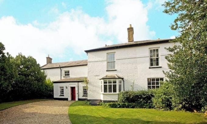 Felmingham Other | The Norfolk Farmhouse & Barn, (sleeps18) - close to coast with hot -tub.