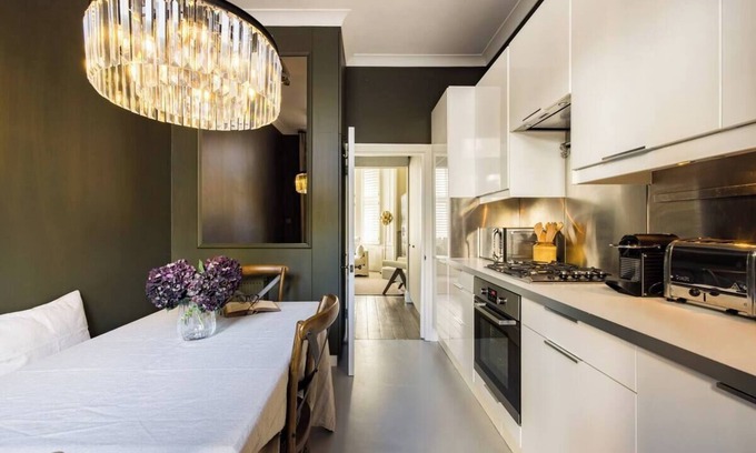 St. Helen's Apartment | The Notting Hill Apartment by House of Kip - NH5
