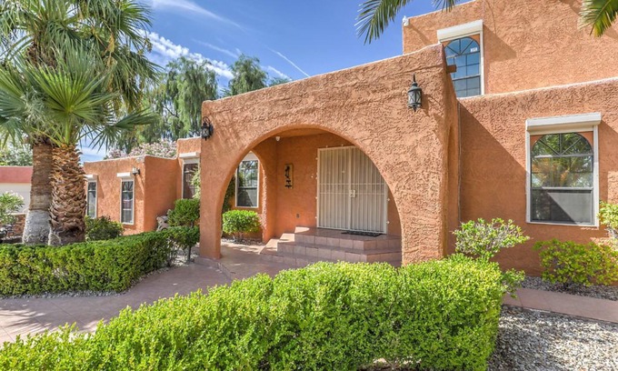 Spring Valley Villa | The Oasis at The Lakes, your private Resort & Spa, few short mn to Vegas Strip