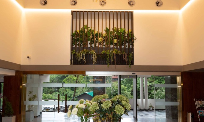 The Mall Road Hotel | The Oasis Mussoorie - a member of Radisson Individuals