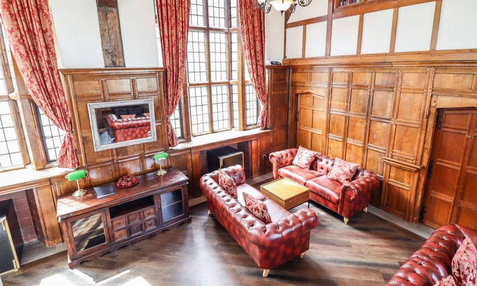 Corwen Cottage | THE OLD BANK, pet friendly, character holiday cottage in Corwen