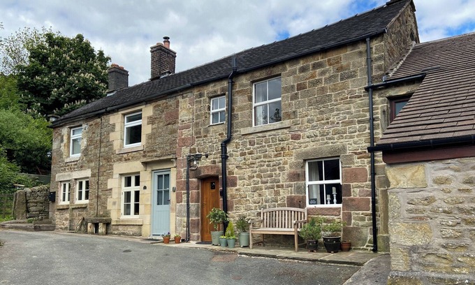 Longnor Cottage | The Old Candle House