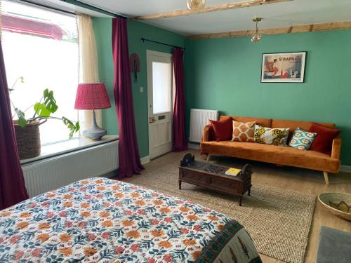 Sedbergh House | The Old Chair Workshop