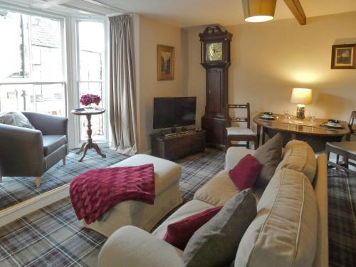 Pateley Bridge House | The Old Clockmakers