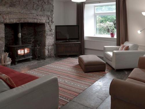 Stenalees House | The Old Farmhouse at Mena