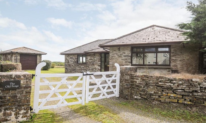 Saltash House | The Old Forge