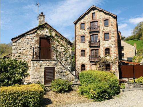 Lixwm House | The Old Mill Holiday Cottages, Nr Mold