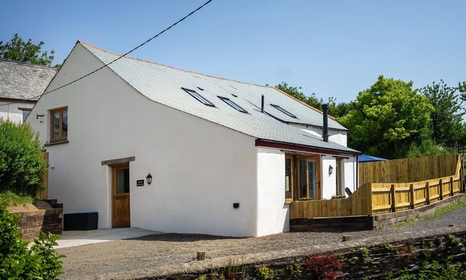 Stoke Rivers House | The Old Piggery, countryside accessible cottage