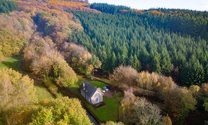 Lydney House | The Old Pump House