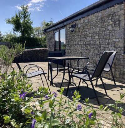 Llancarfan House | The Old Stable, Llancarfan