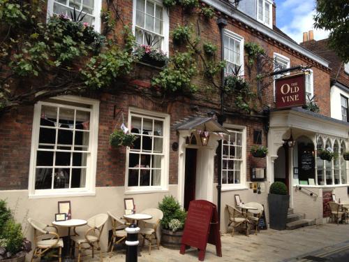 Winchester Hotel | The Old Vine