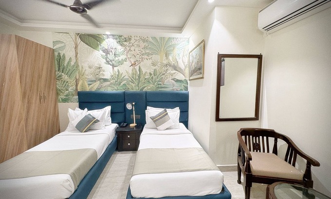 Kailash Colony Hotel | The Orion Express - East of Kailash