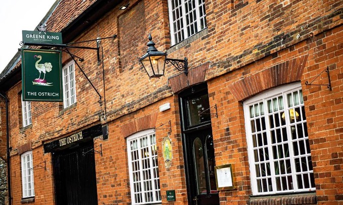 East Dereham Hotel | The Ostrich Castle Acre