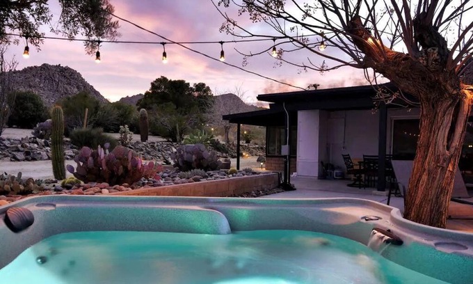 Panorama Heights House | The Outpost Joshua Tree: Hot Tub, GameRoom, JTNP