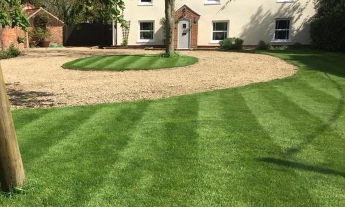 Spalding House | The Paddocks