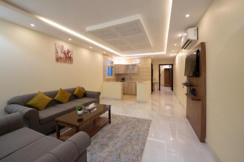 Abha Apartment | The Palace Hotel Suites - Almansak