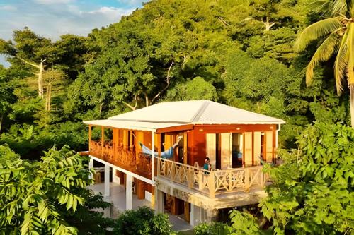 Providencia House | The Palms at Kitty Wharf – A Luxury Eco-Lodge in the Heart of Providencia