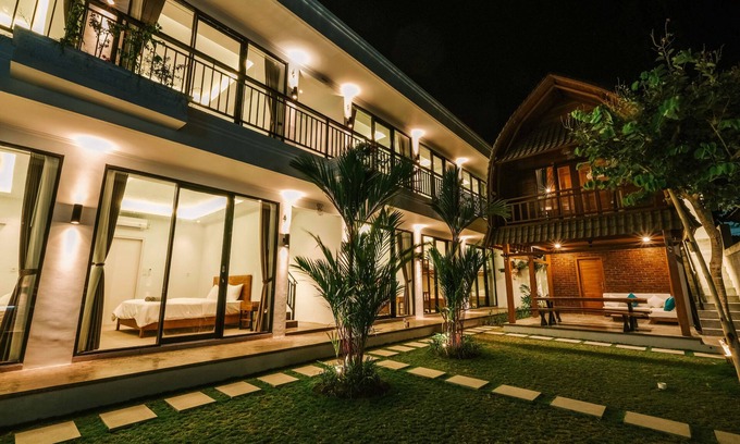 Batu Bolong Hotel | The Palms Canggu
