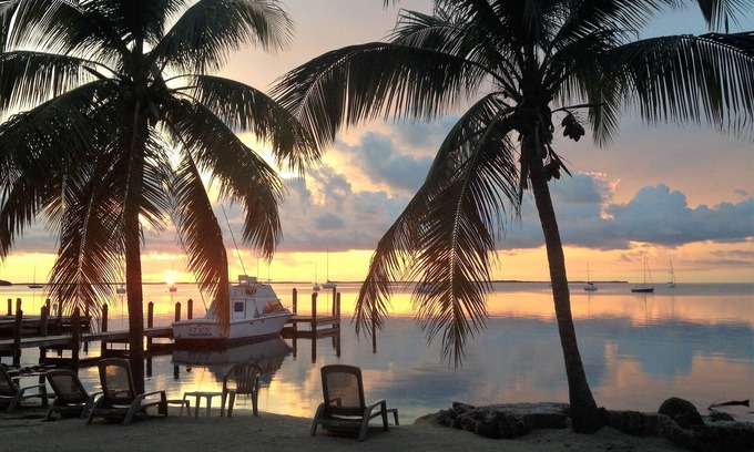 Key Largo Hotel | The Pelican Key Largo Cottages