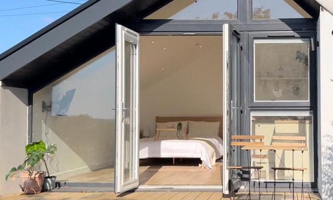 Bridgend Ski Chalet | The Perch