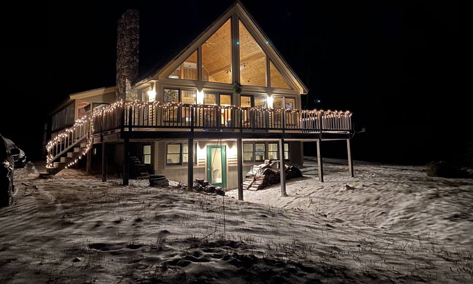 Franklin County House | The Perfect Get-Away On Flagstaff Lake, On ITS trails, 15 mins to Sugarloaf