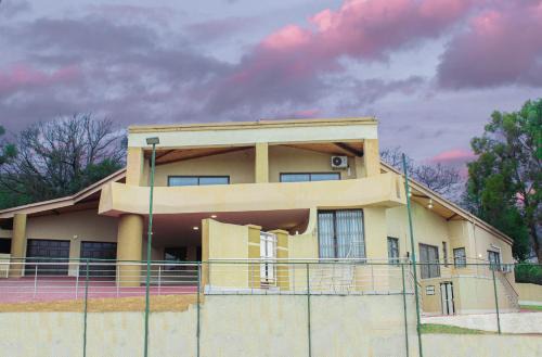 Pretoria Bed & Breakfast | The Pillows Suites Villa