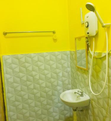 Kampung Semut Api House | The Pines Small Studio