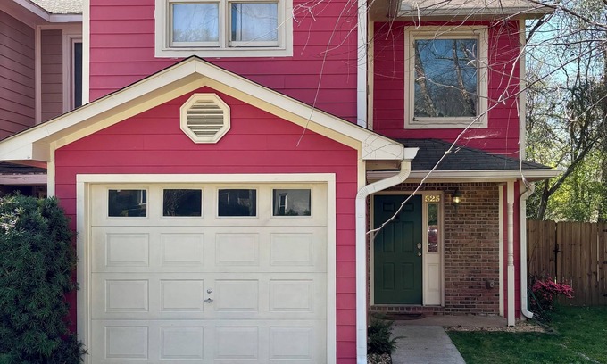 Auburn House | The Pink House!